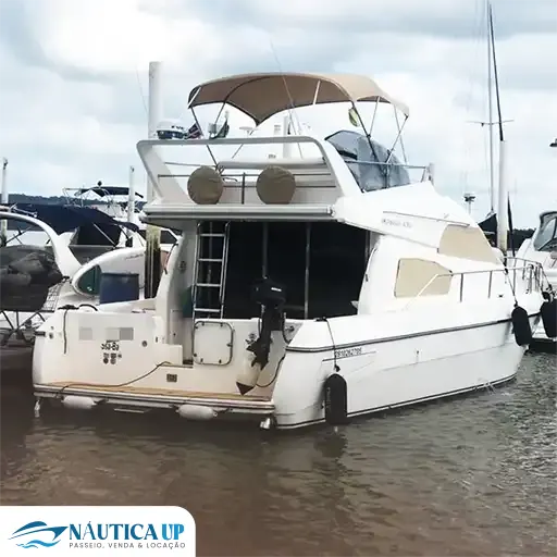 Passeio maritimo privado e exclusivo