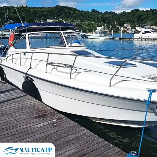 Tour náutico guiado a bordo