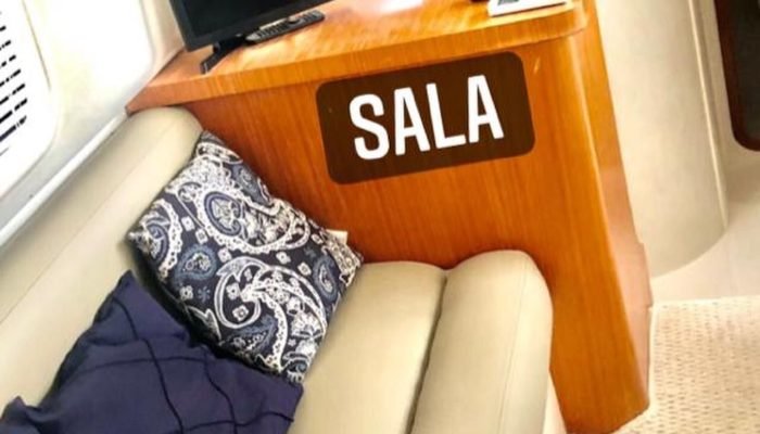 4fe2b8e3-a998-4025-8612-43ba4e891e37