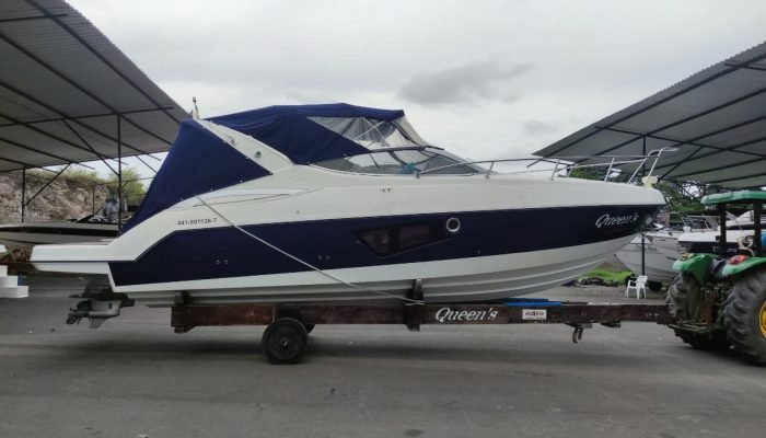 7b68af93-fbf2-4aad-bce2-7818aee4b50e